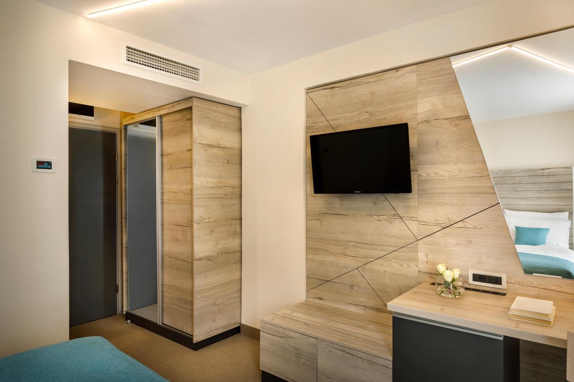 Hotel Marina - Liburnia Mošćenička Draga 외부 사진